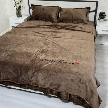 Плюшевый постельный комплект велюровый Моника Шоколад 700598 от HomeBrand в интернет-магазине PannaTeks