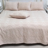 Хлопковое покрывало в спальню с вышивкой Tessa Beige бежевое
